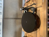 Rega planar 8