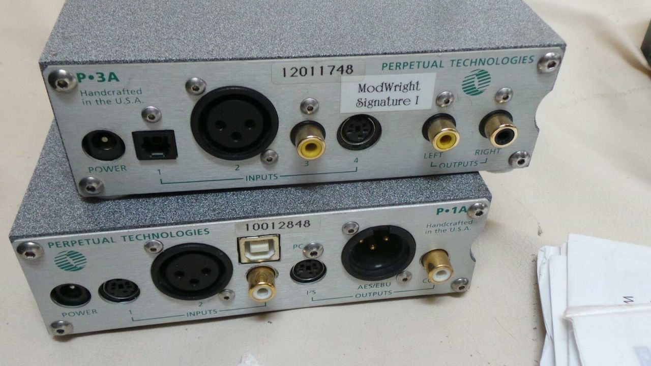 Perpetual Technologies P3A & P1A DAC/Upsampler with Monolithic PSU Perpetual  Technologies P3A & P1A DAC/Upsampler with Monolithic PSU