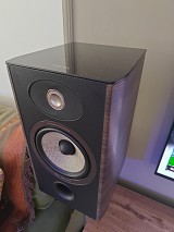 Focal Aria 906