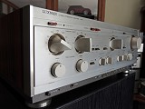 Luxman L-550