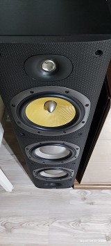 Bowers and Wilkins DM604 S3