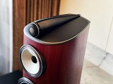 Bowers and Wilkins 804 D4