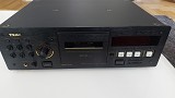 Teac V-8030S